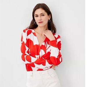 Ann Taylor faux wrap floral blouse top grenadine punch white orange Large EUC
